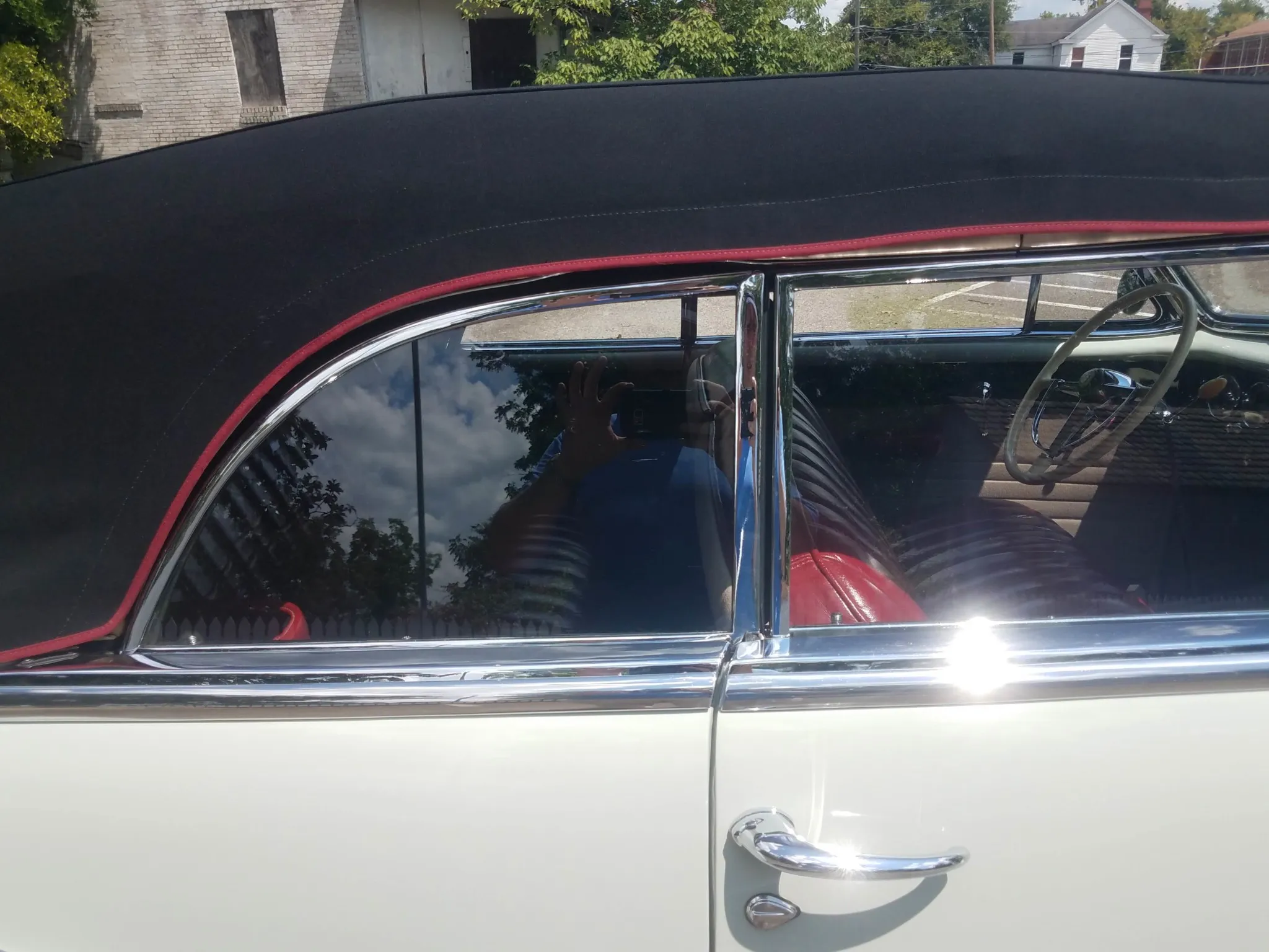 1947 Cadillac Series 62 Convertible