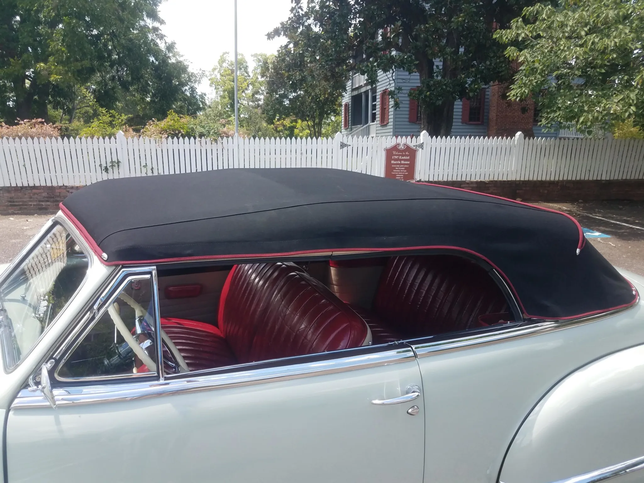 1947 Cadillac Series 62 Convertible