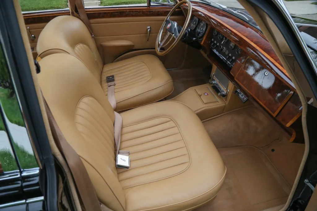 1966 Jaguar Mk II 3.8