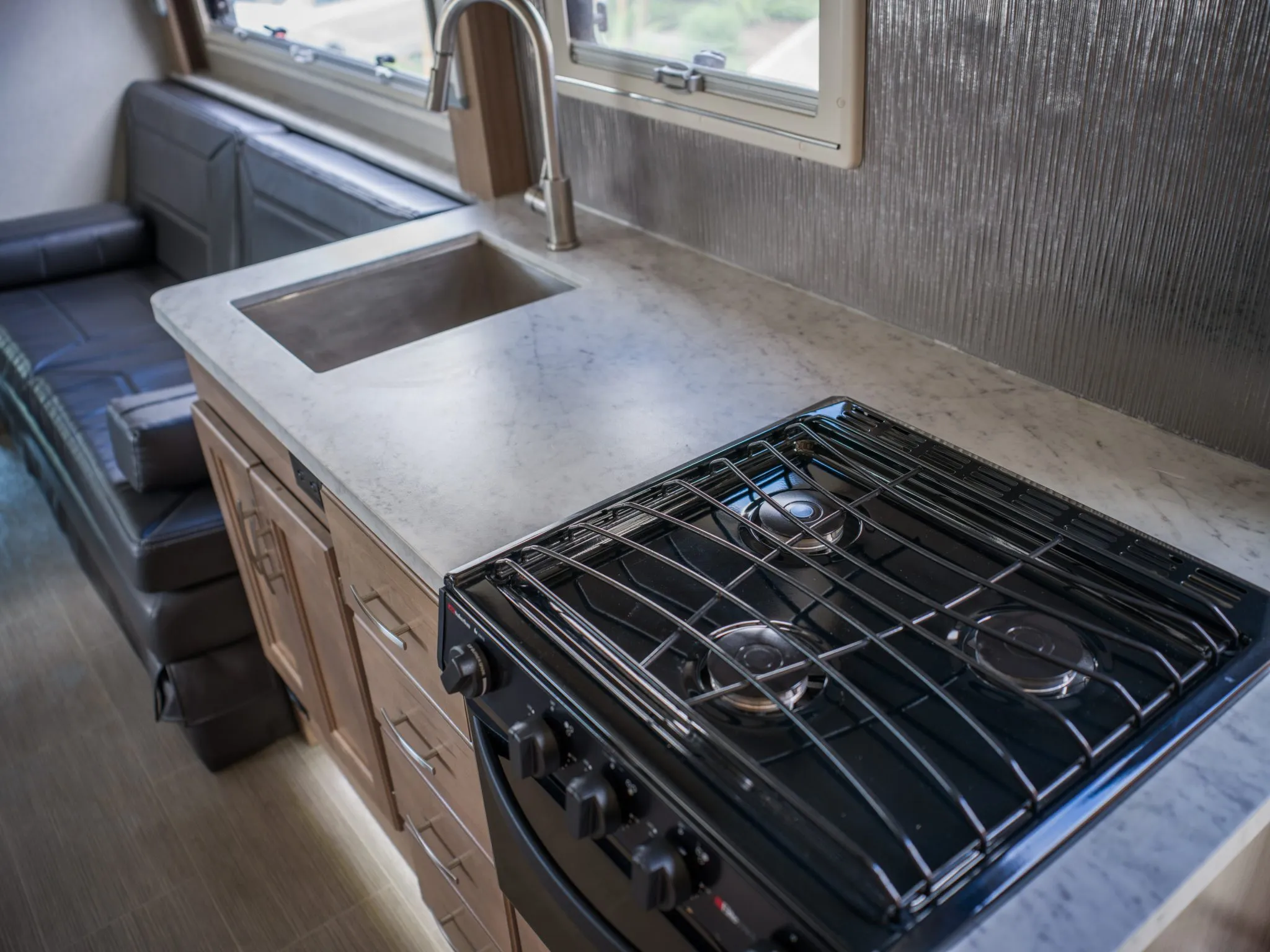 2019 Ford F-550 Super Duty Camper Conversion