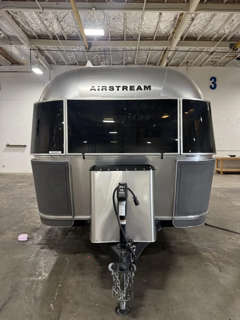 2023 Airstream Flying Cloud 28RB