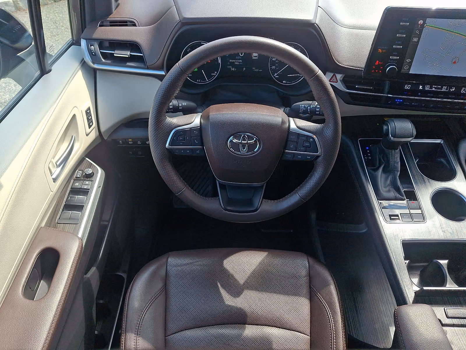 2024 Toyota Sienna Platinum AWD/4WD