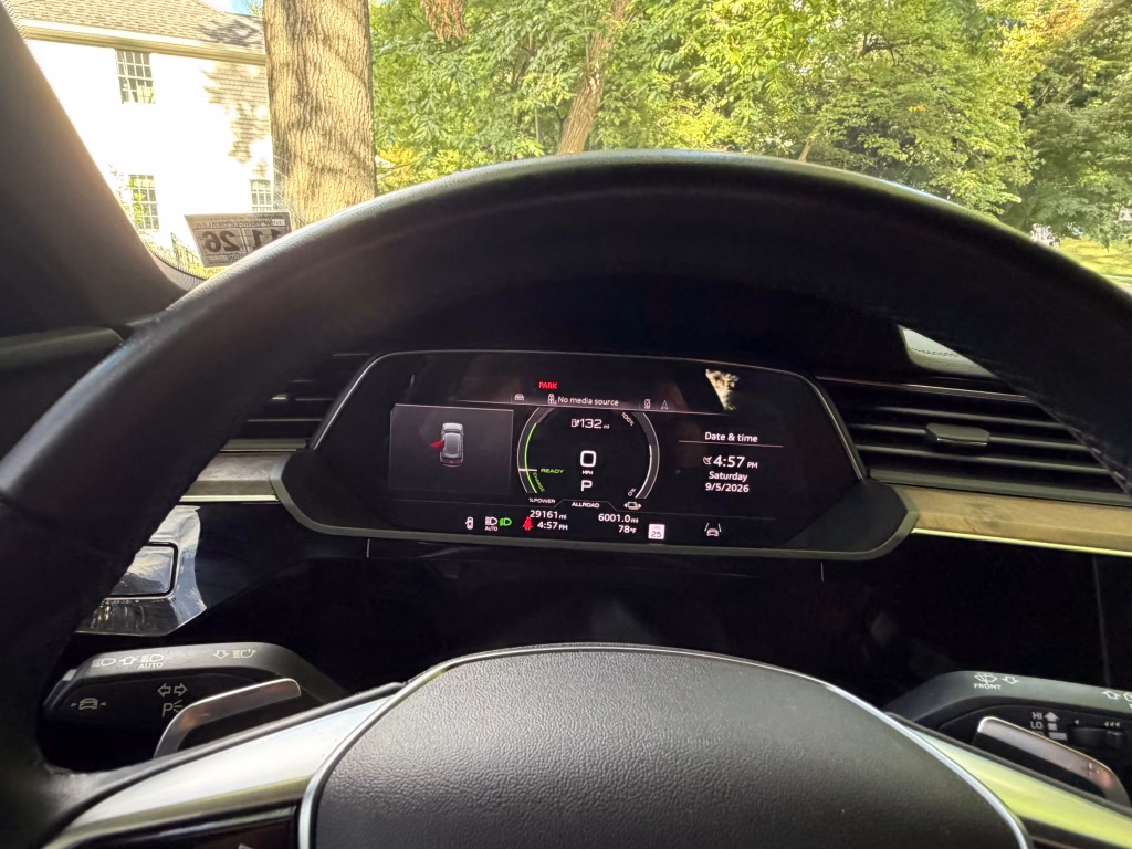 2022 Audi e-tron Premium Plus Sport Utility 4D AWD/4WD