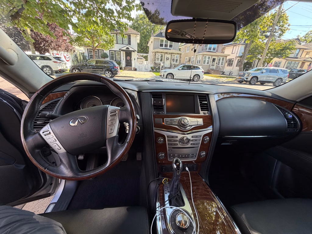 2018 INFINITI QX80 Sport Utility 4D AWD/4WD