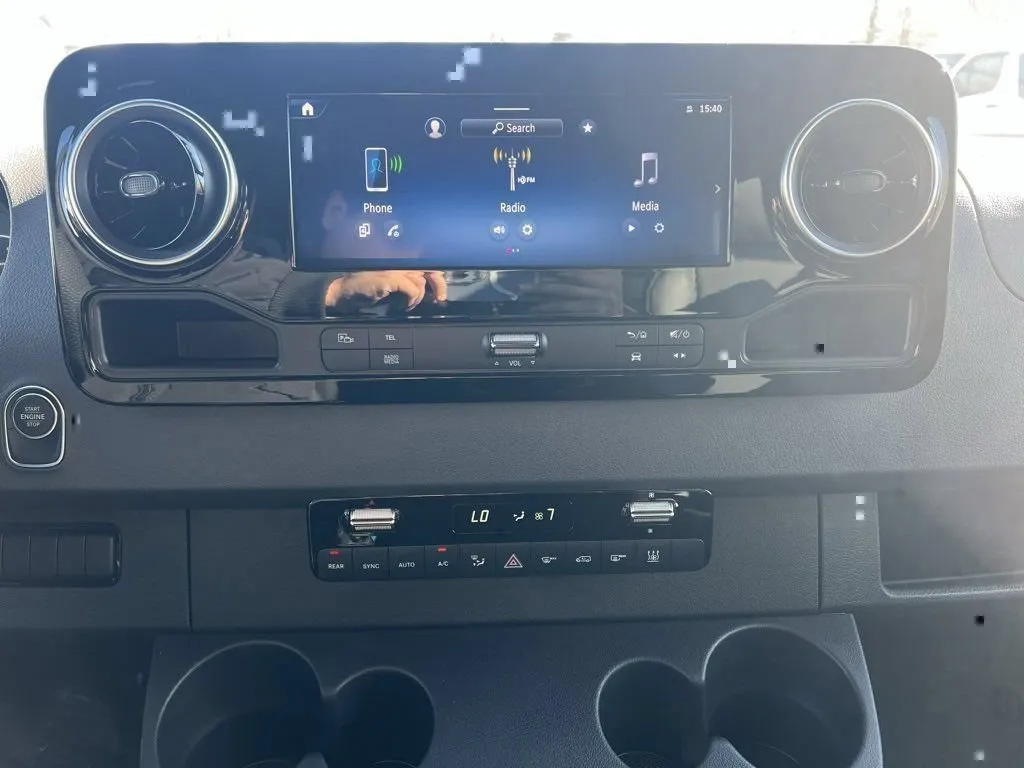 2025 Mercedes-Benz Sprinter 2500