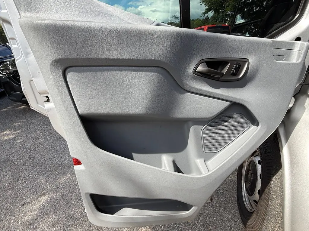 2015 Ford Transit-350 XL Ingot Silver Metallic 3.7L V6 Ti-VCT 24V RWD