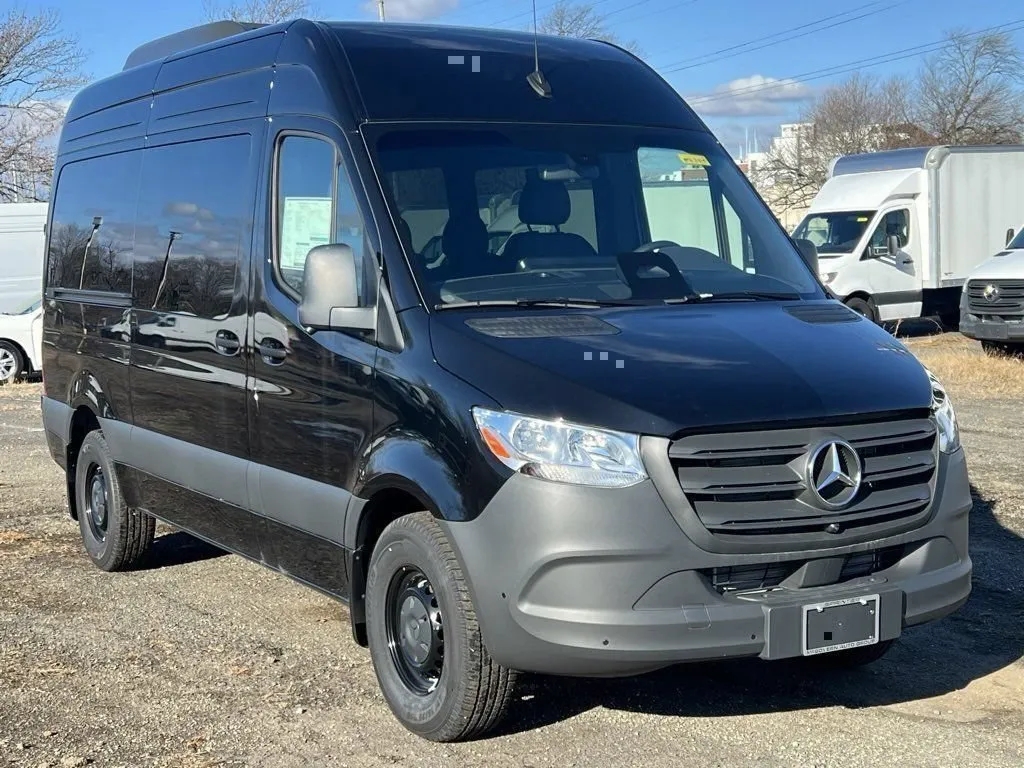 2025 Mercedes-Benz Sprinter 2500