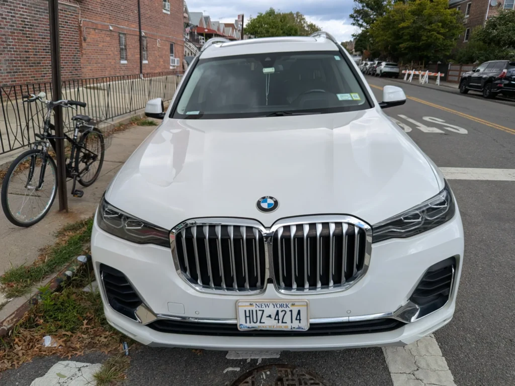 2020 BMW X7 xDrive40i Sport Utility 4D AWD/4WD