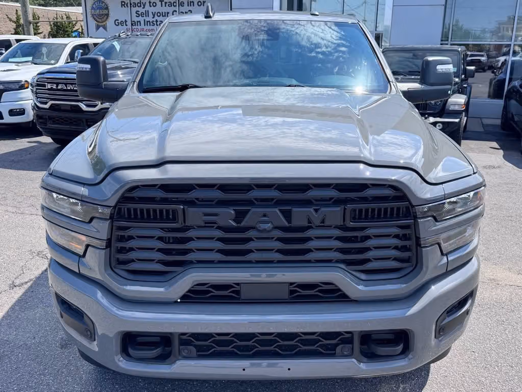 2026 RAM 2500 Big Horn AWD/4WD