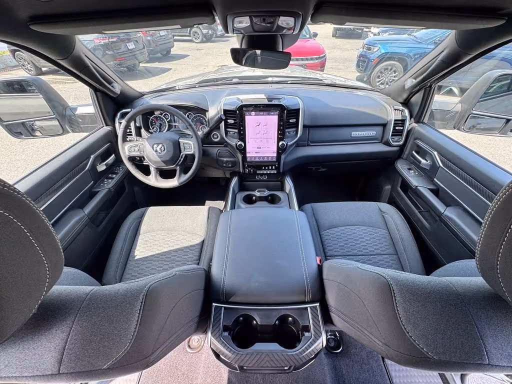 2026 RAM 2500 Big Horn AWD/4WD