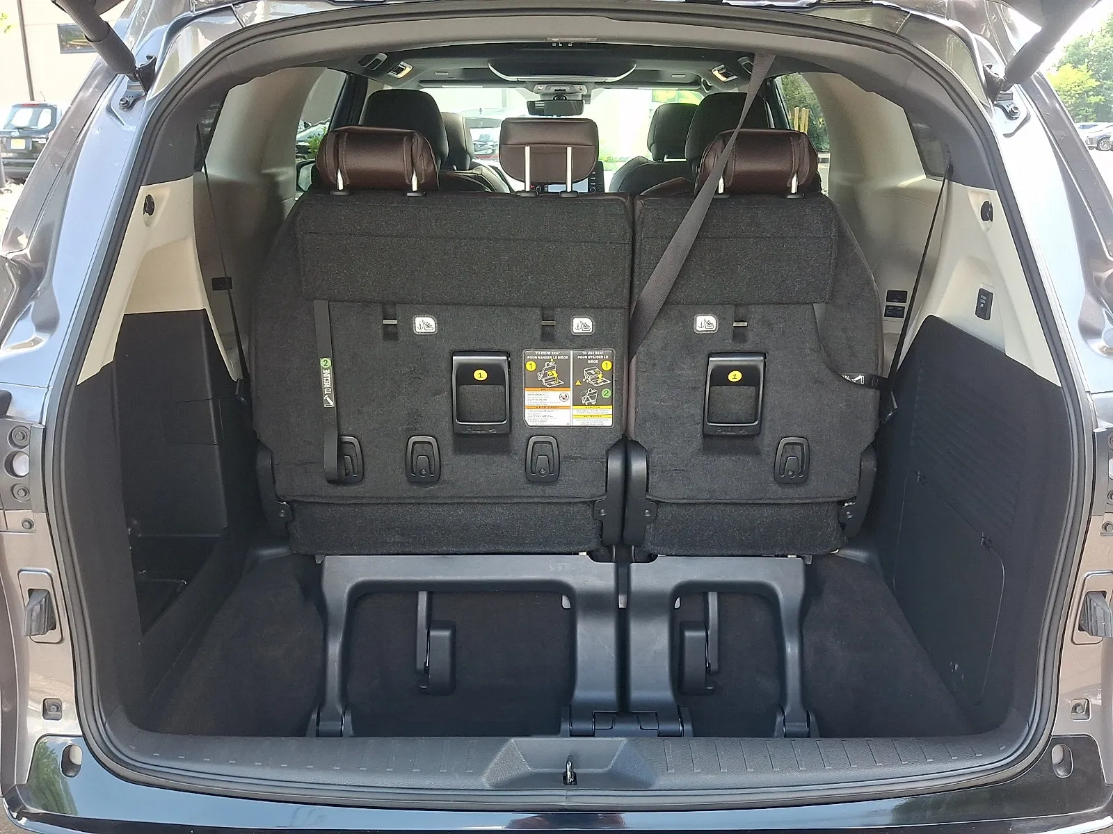 2024 Toyota Sienna Platinum AWD/4WD