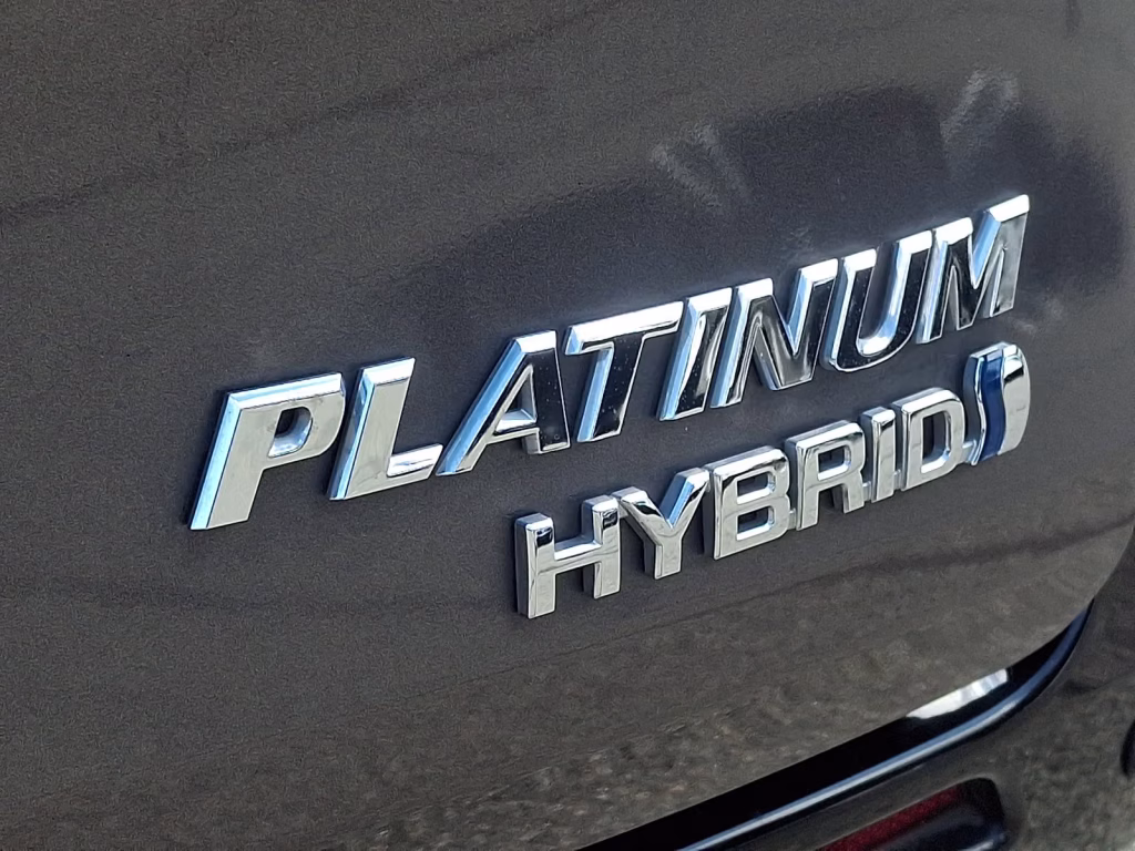 2024 Toyota Sienna Platinum AWD/4WD