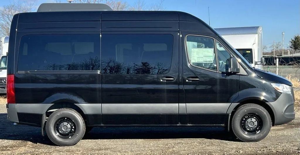 2025 Mercedes-Benz Sprinter 2500