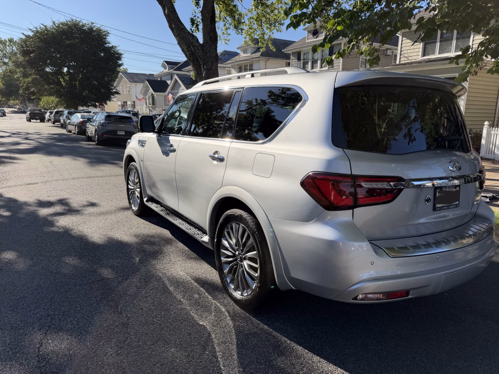 2018 INFINITI QX80 Sport Utility 4D AWD/4WD