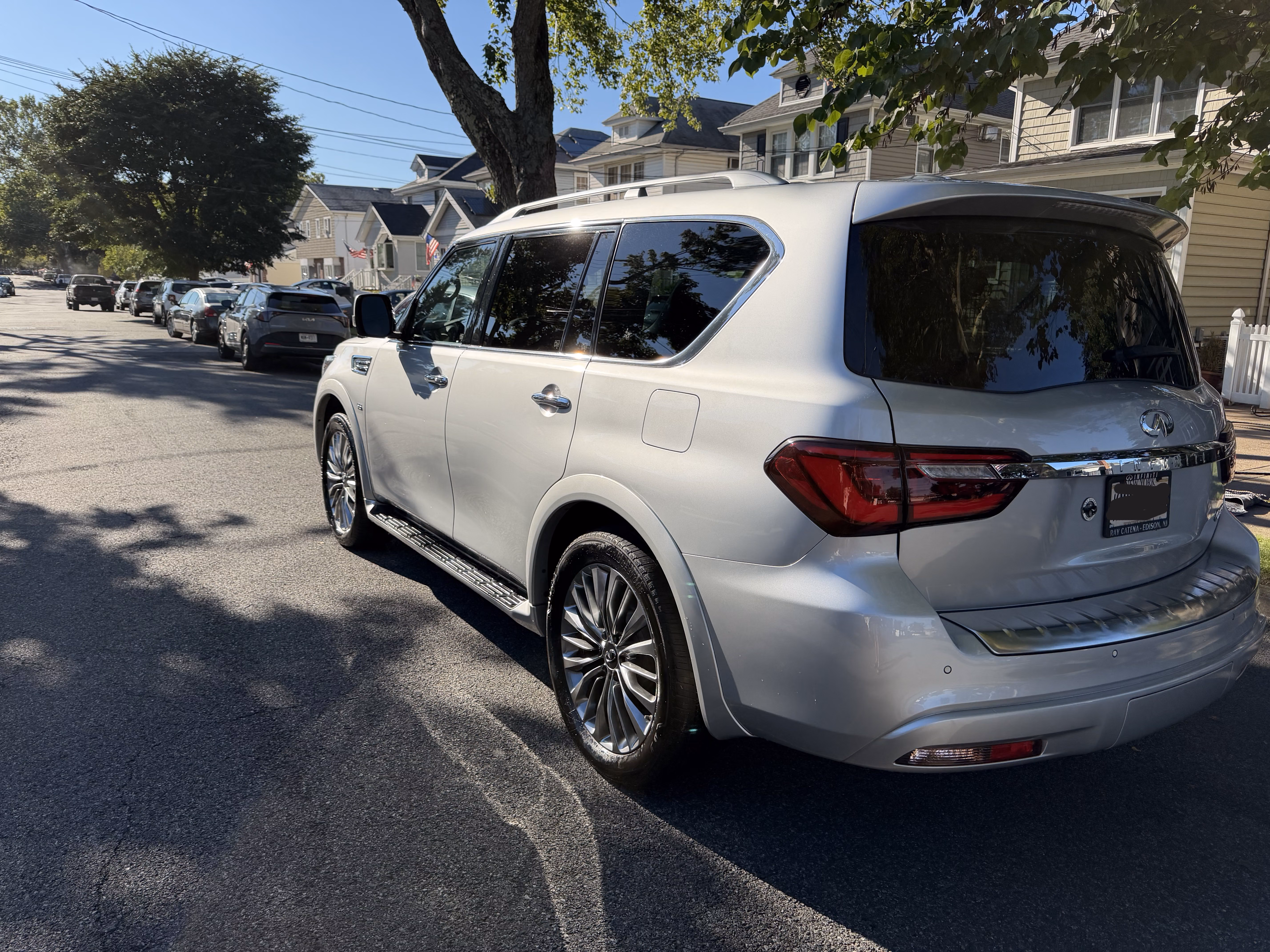 2018 INFINITI QX80 Sport Utility 4D AWD/4WD