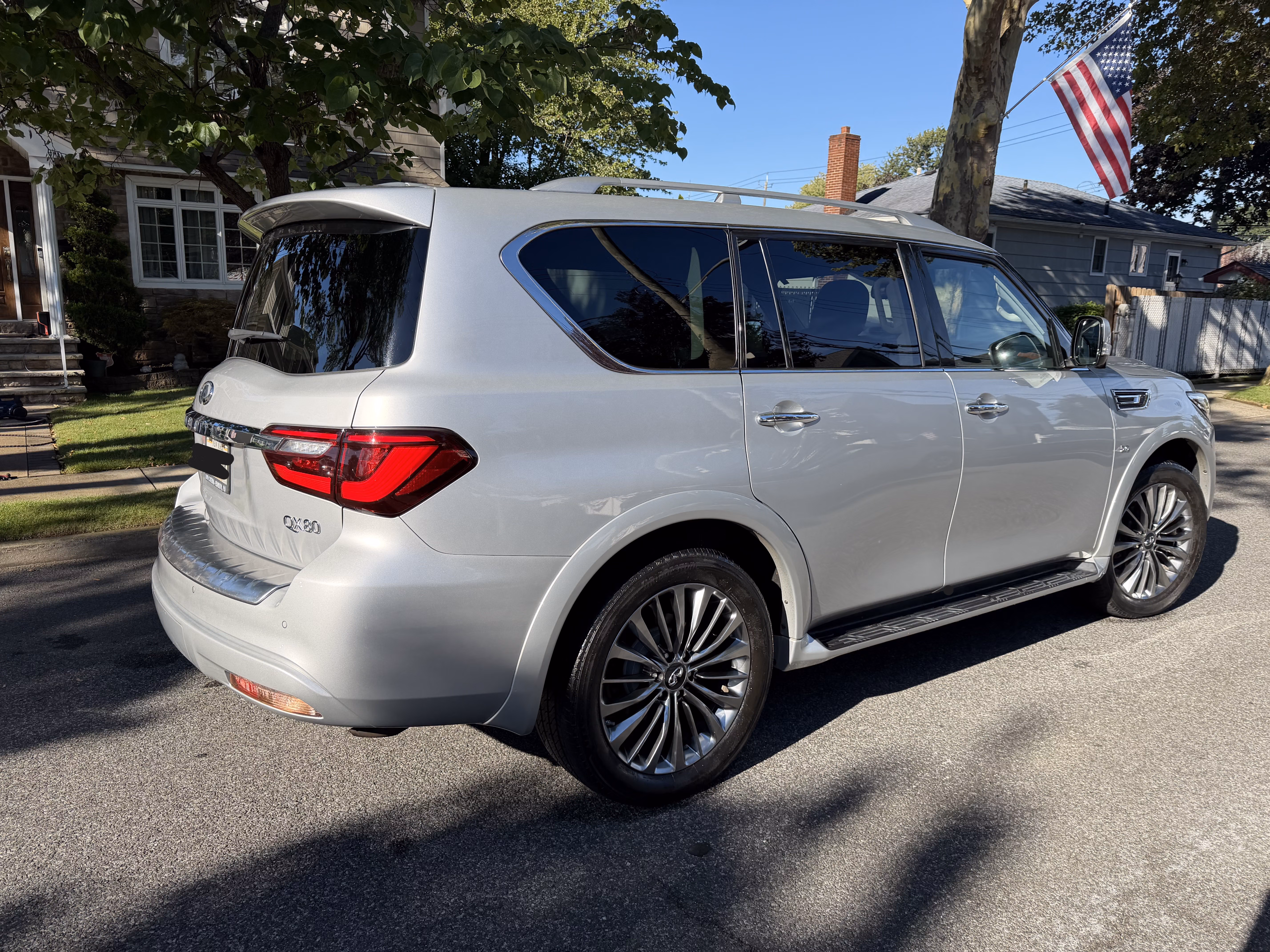 2018 INFINITI QX80 Sport Utility 4D AWD/4WD
