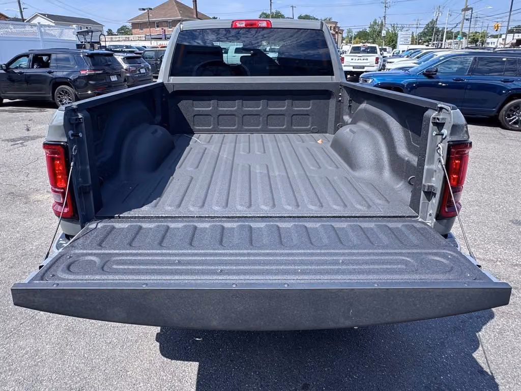 2026 RAM 2500 Big Horn AWD/4WD