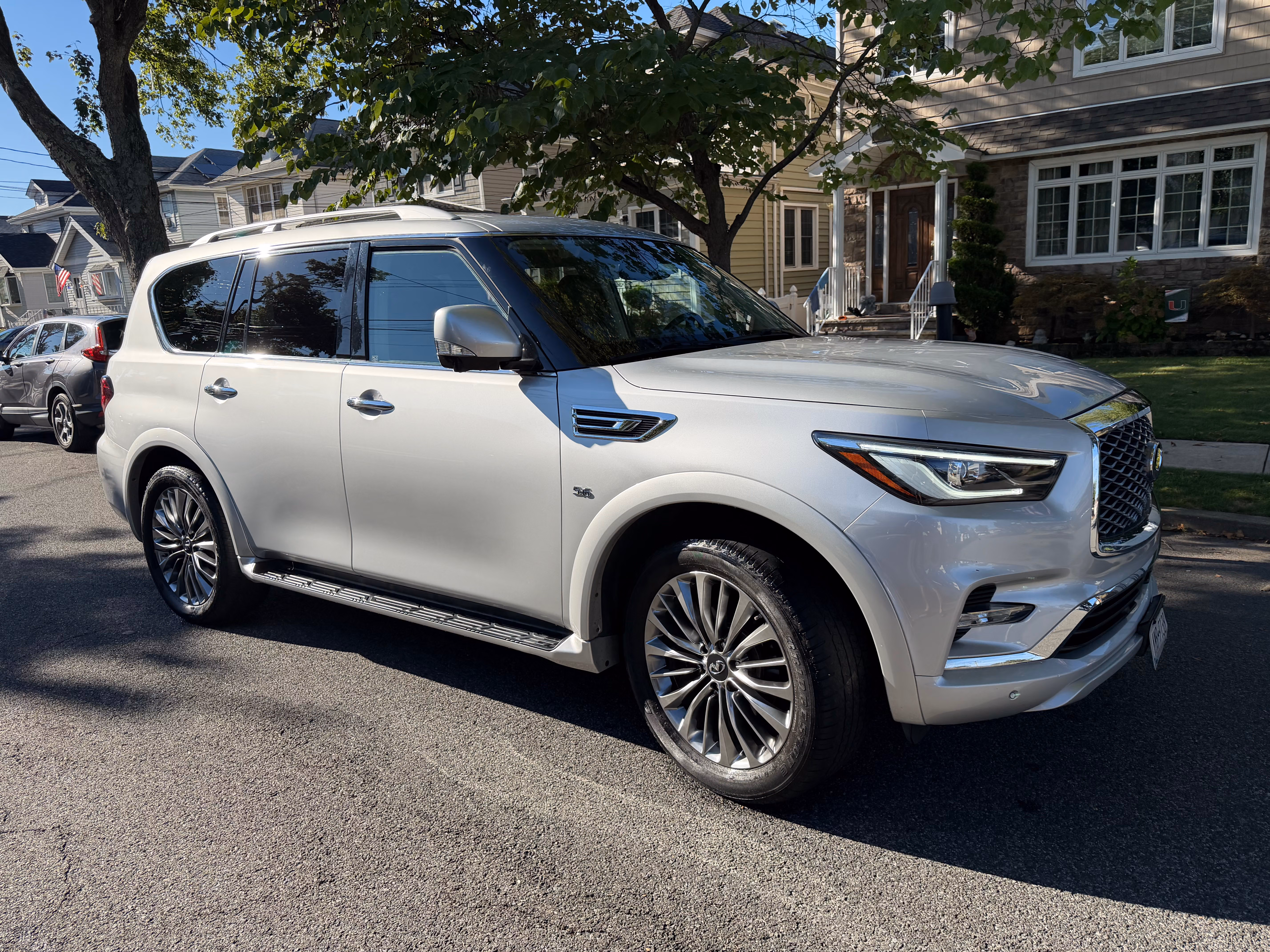 2018 INFINITI QX80 Sport Utility 4D AWD/4WD