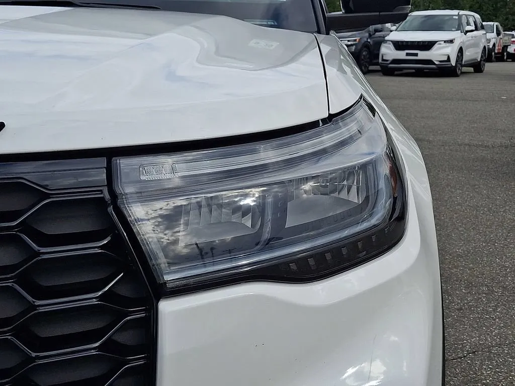 2025 Ford Explorer ST AWD/4WD